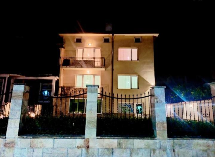 ולינגראד Statevi Guest Apartment מראה חיצוני תמונה